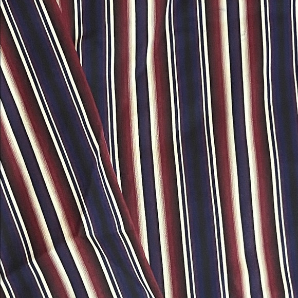 Etro sz 41 Classic Striped Button-Down Shirt in Blue Purple and Red - Picture 5 of 9